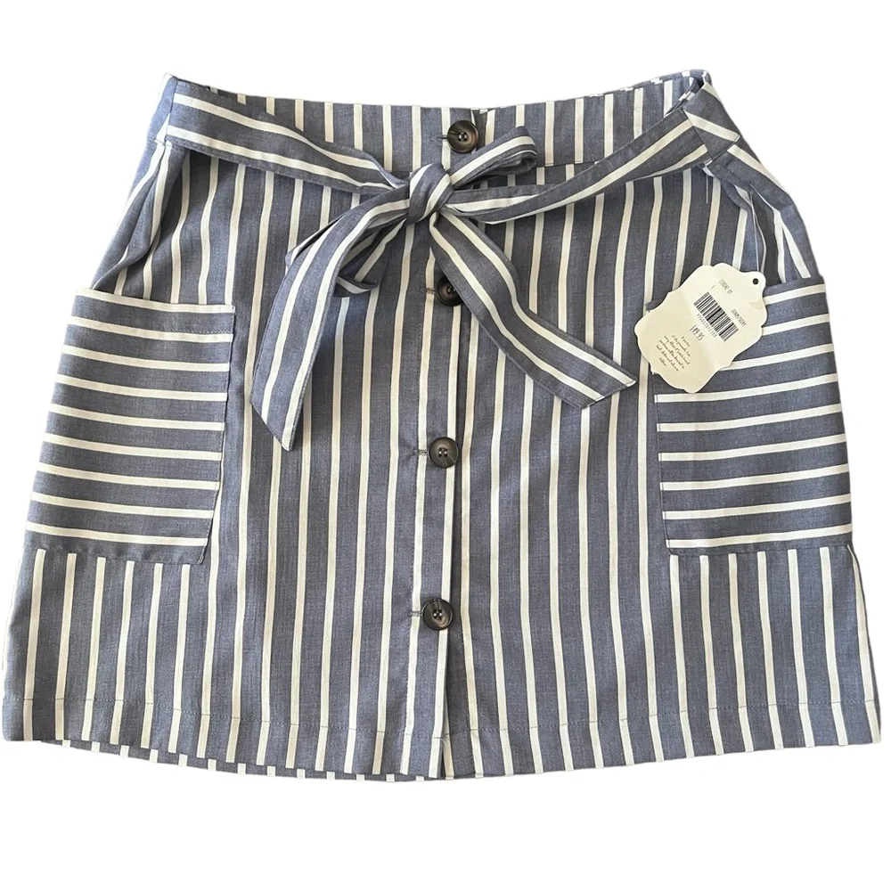 NWT- Altar’d State Denim and Ivory Striped Skirt in Size Large - Picture 1 of 8